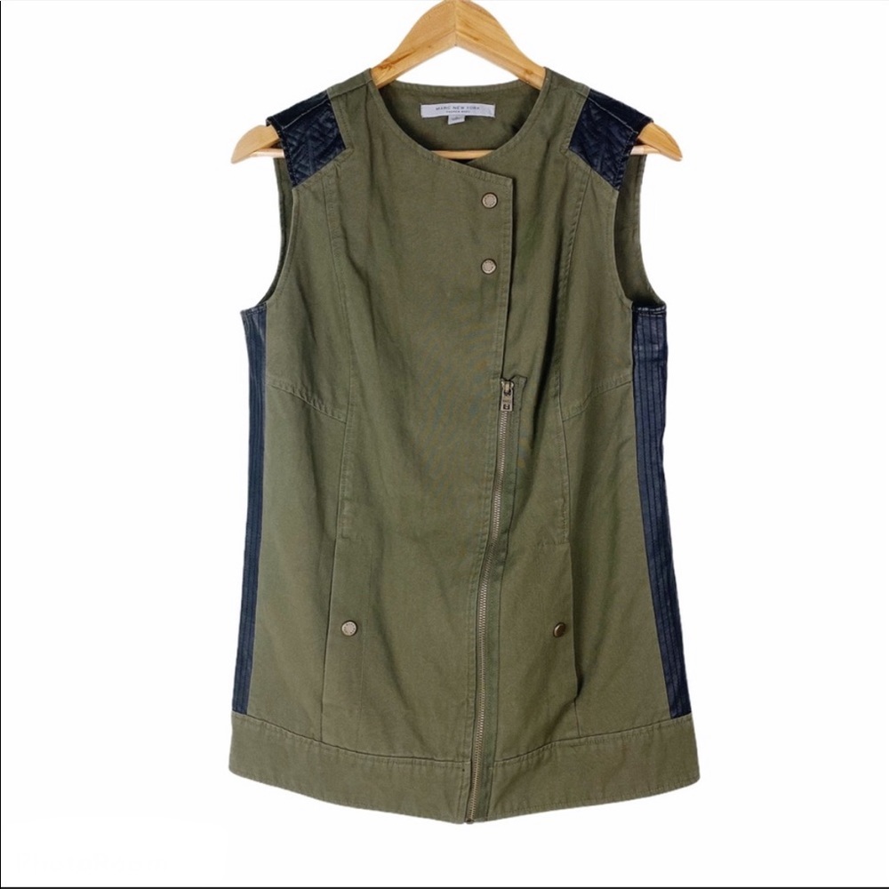 Marc New York vest